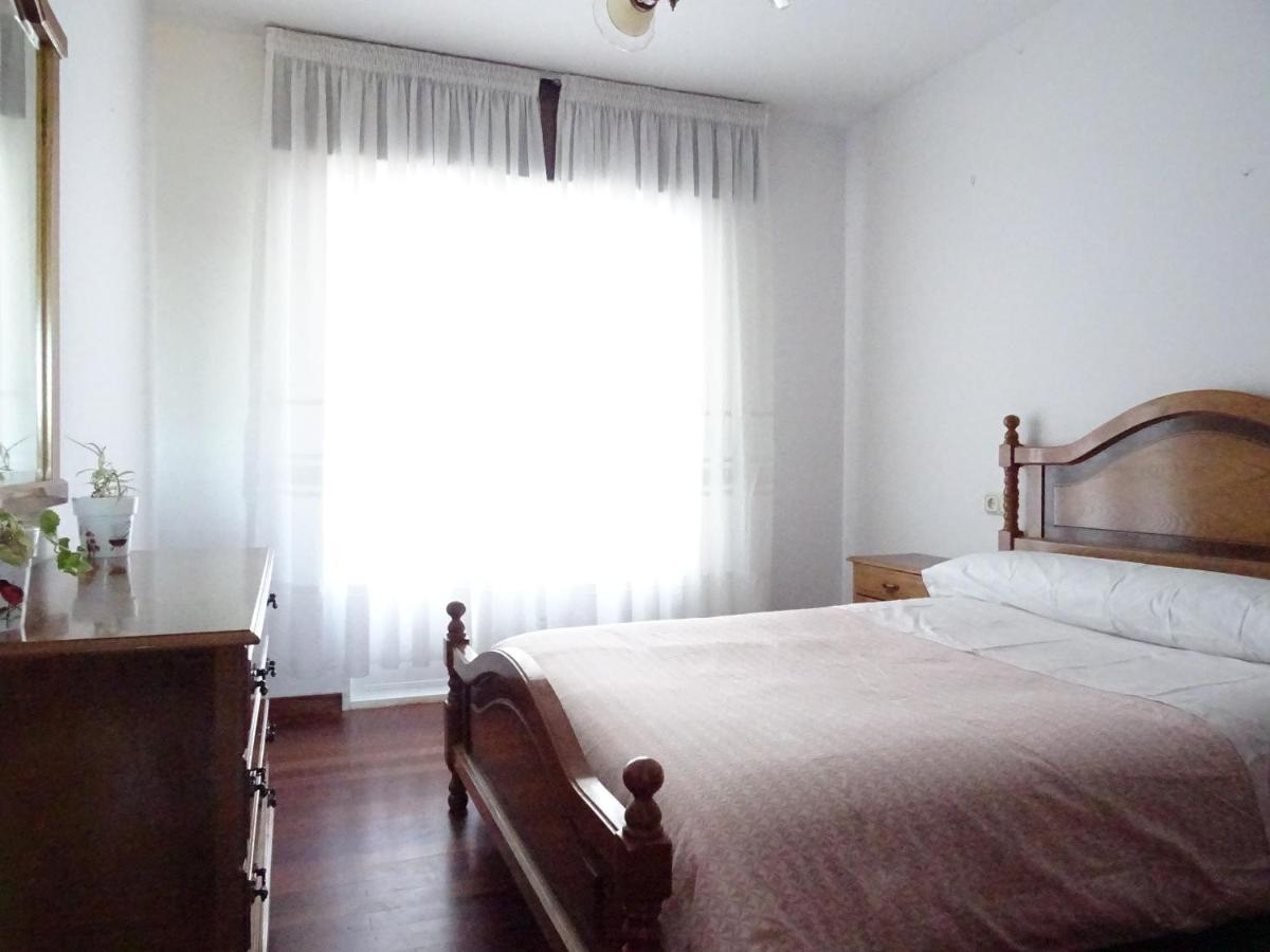 La Casa De Vicenta Apartment Arzua Luaran gambar